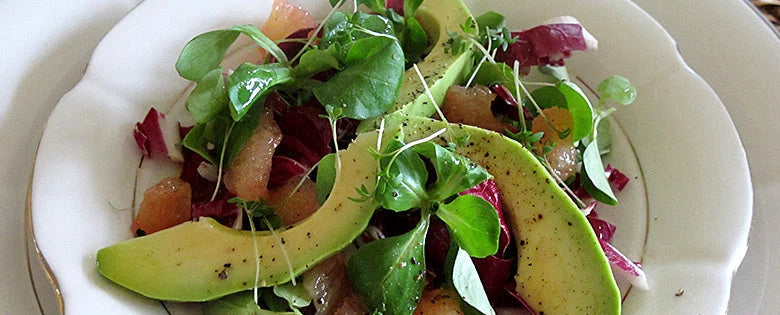 Gelbe Linsen-Kokosschaumsuppe