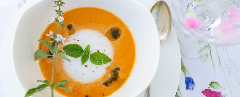 Tomaten-Kokosschaumsüppchen